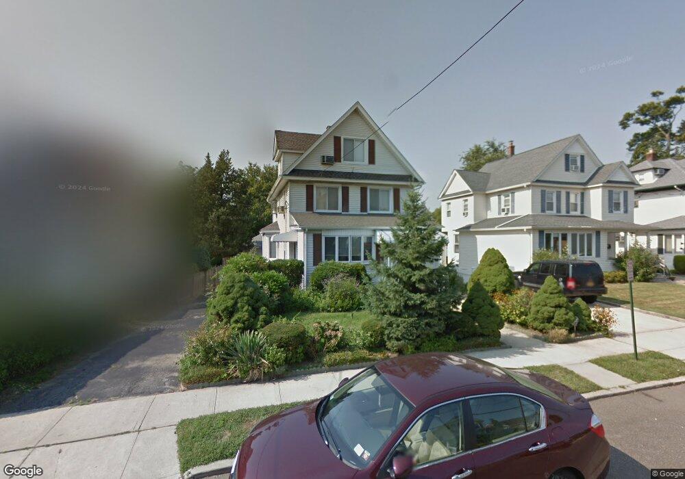 320 Atlantic Ave, Cedarhurst, NY 11516 - photo 1