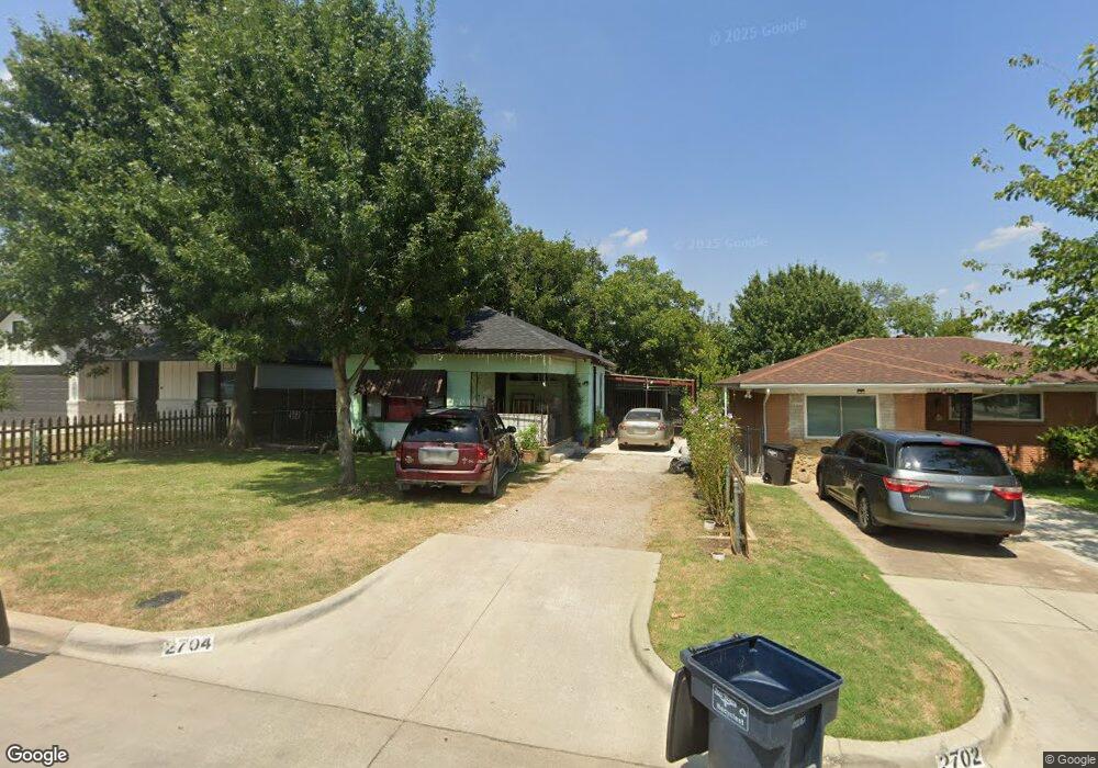 2704 NW Loraine St, Fort Worth, TX 76106 - photo 1
