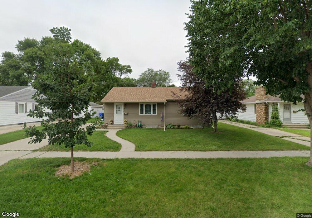 310 20th Ave N, Fargo, ND 58102 - photo 1