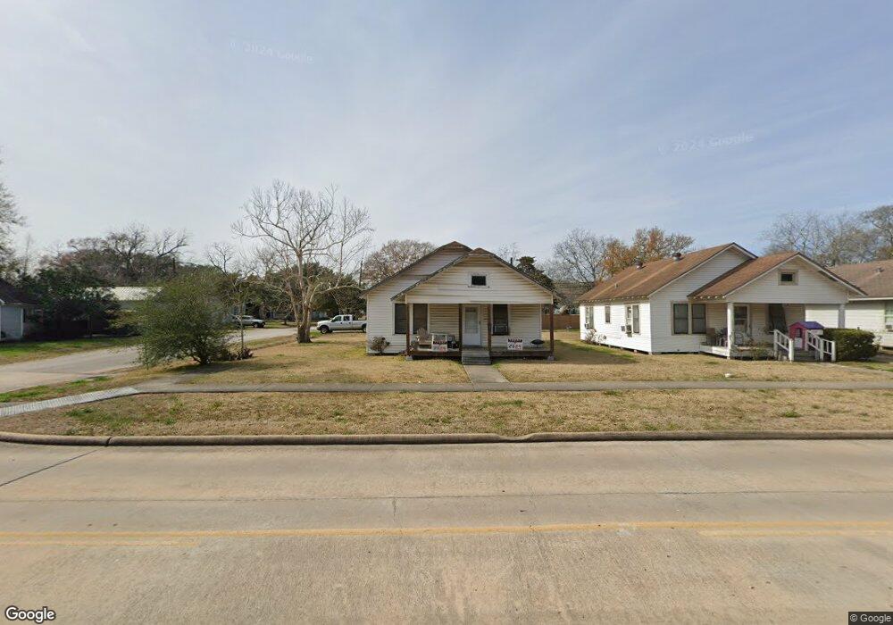 1322 4th St, Rosenberg, TX 77471 - photo 1