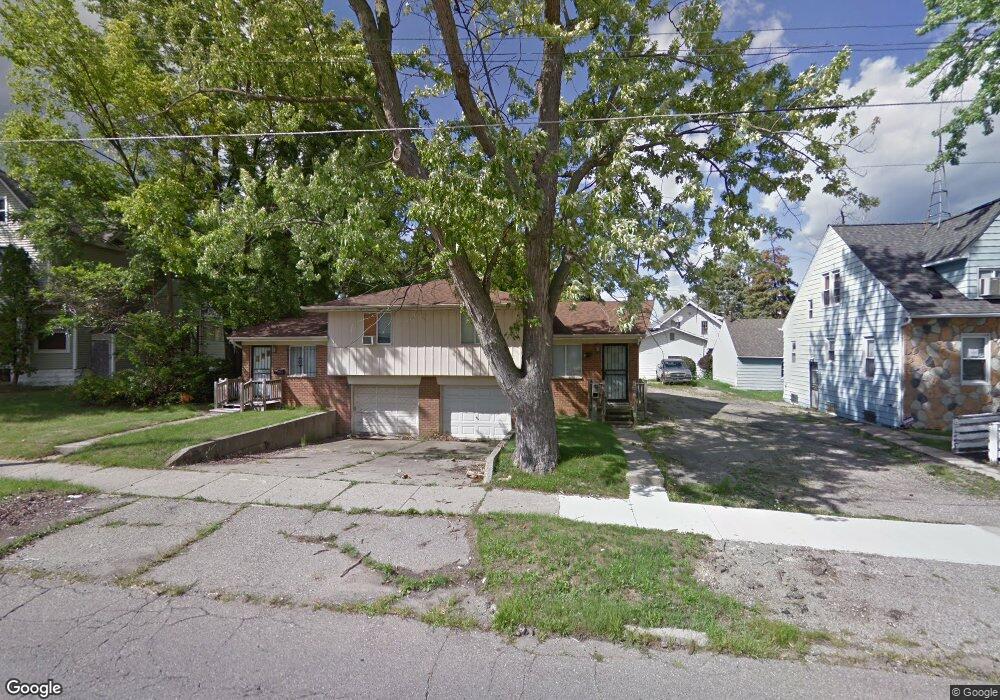 1009/ 1011 Lippincott Blvd, Flint, MI 48503 - photo 1