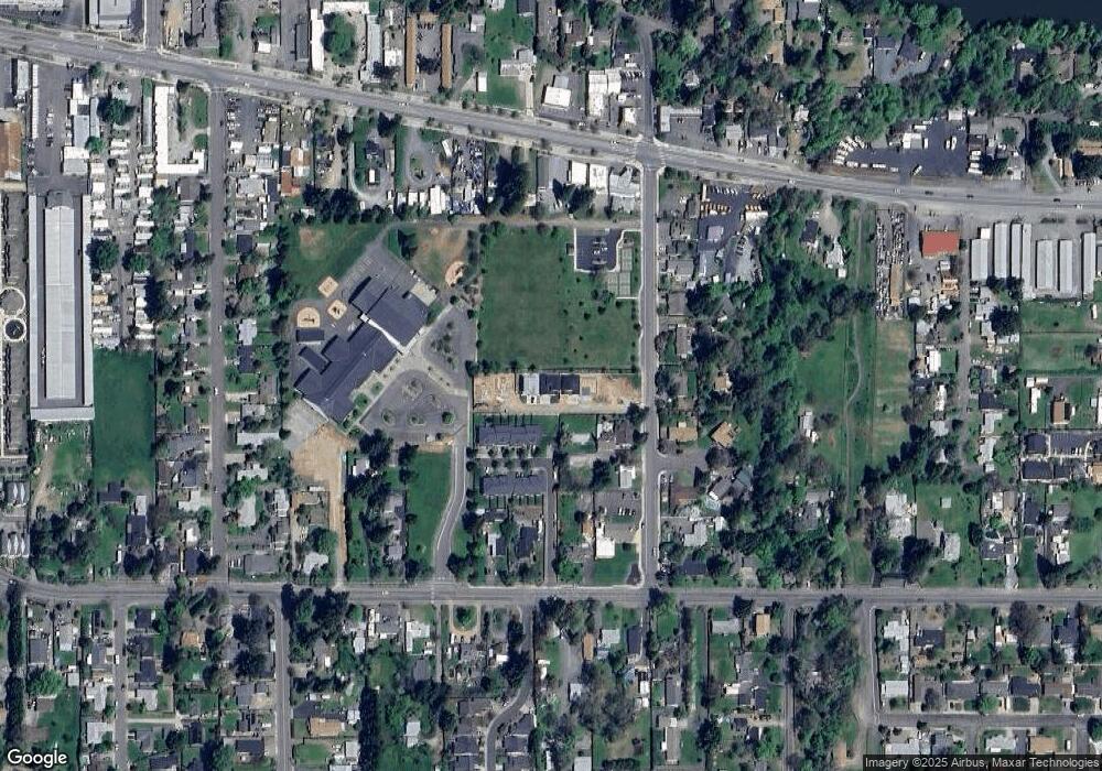 1413 SE Paytons Way, Grants Pass, OR 97527 - photo 1