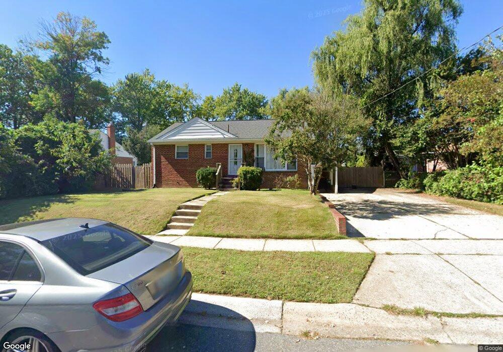 12312 Bluhill Rd, Silver Spring, MD 20902 - photo 1