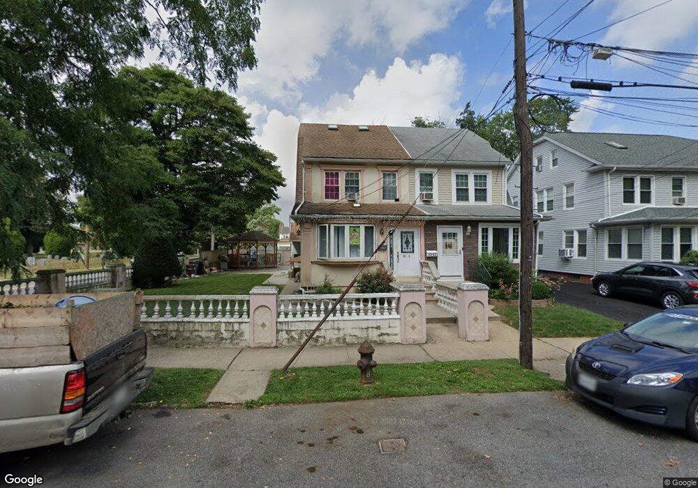 4564 170th St, Flushing, NY 11358 - photo 1