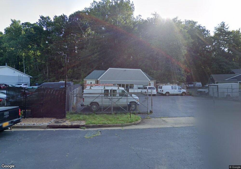 514 Brookway Dr, Charlottesville, VA 22901 - photo 1