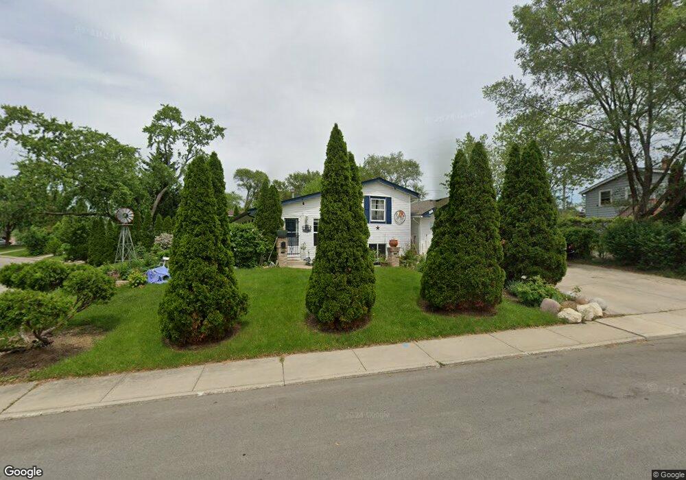 1151 Denver Dr, Carpentersville, IL 60110 - photo 1