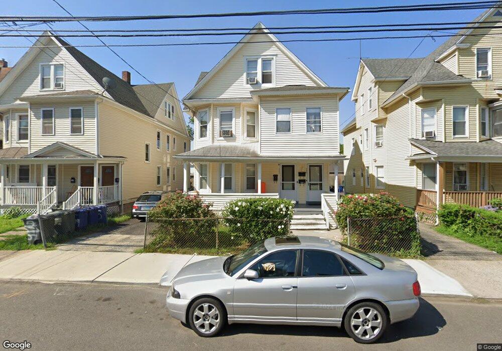 223 Parrott Ave, Bridgeport, CT 06606 - photo 1