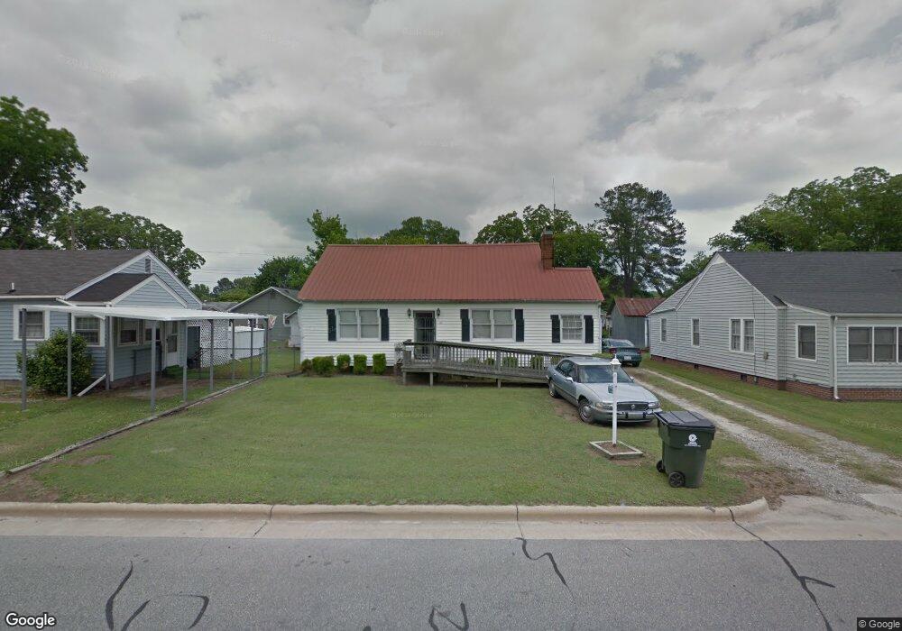 112 N McCaskey Rd, Williamston, NC 27892 - photo 1