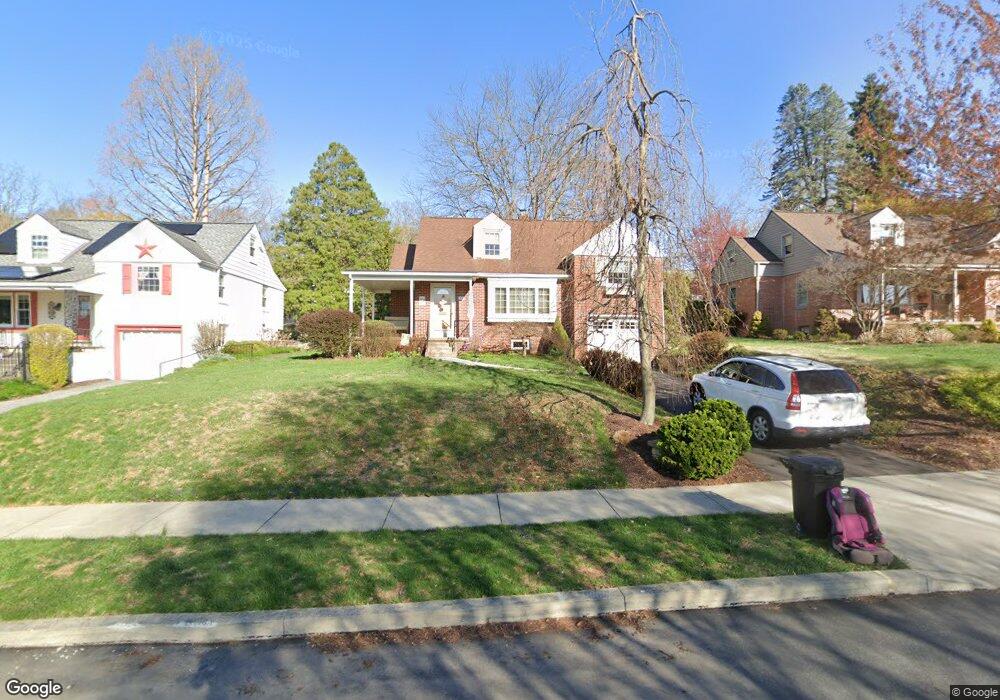 106 E 36th St, Reading, PA 19606 - photo 1