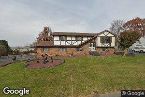 14 Cherrywood Dr, Wilkes Barre, PA 18702
