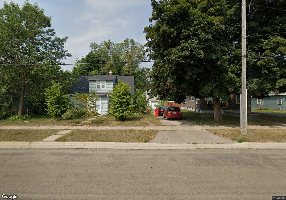 1200 4th St SE, Austin, MN 55912 - photo 1