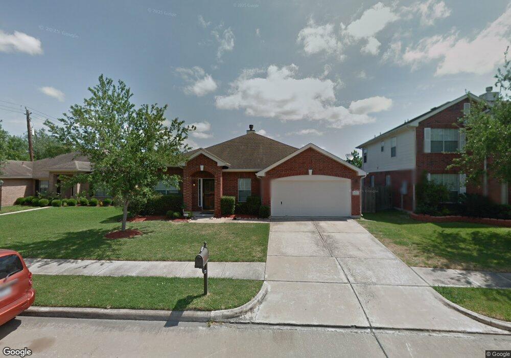 16215 Leigh Canyon Dr, Friendswood, TX 77546 - photo 1