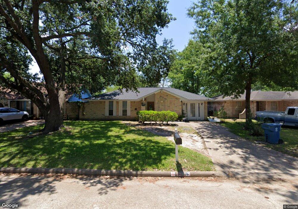1931 Mosher Ln, Houston, TX 77088 - photo 1