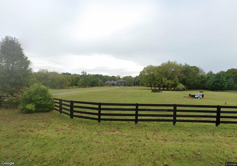 9702 Thixton Ln, Louisville, KY 40291 - photo 1