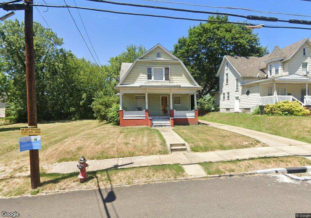 1101 Spring Ave NE, Canton, OH 44704 - photo 1