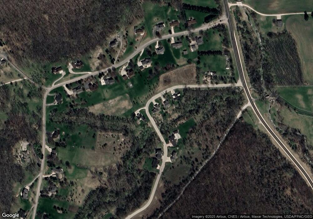 109 Cobblestone Ln, Winona, MN 55987 - photo 1