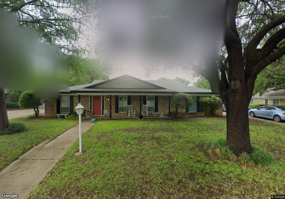 225 E Louella Dr, Hurst, TX 76054 - photo 1