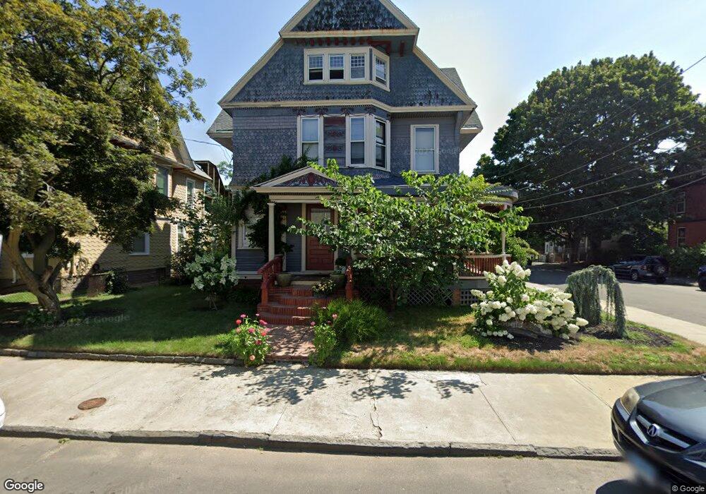 276 West Ave unit 3rd Floor, Bridgeport, CT 06604 - photo 1