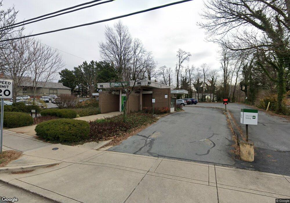 10415 Montgomery Ave, Kensington, MD 20895 - photo 1