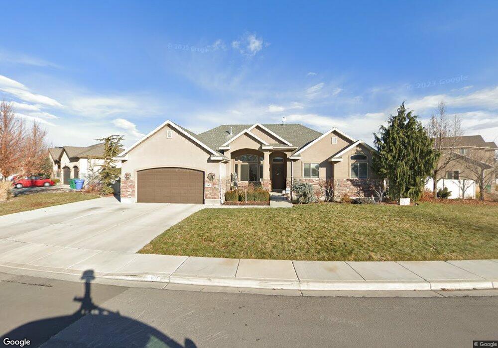 153 S Willow Bend, Lehi, UT 84043 - photo 1
