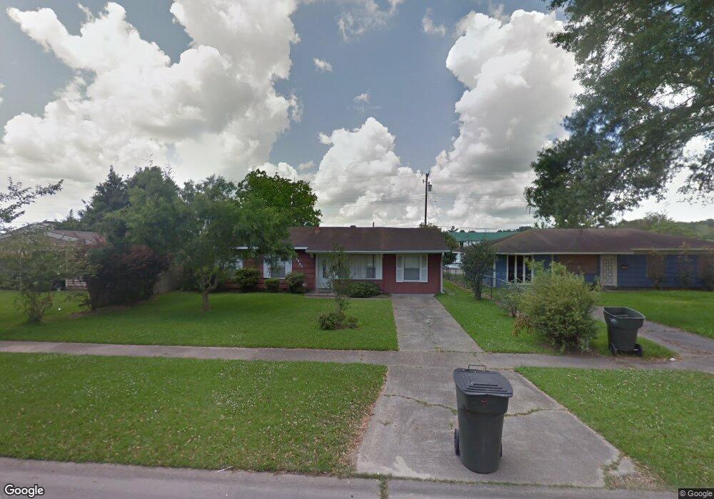 2805 N General Wainwright Dr, Lake Charles, LA 70615 - photo 1