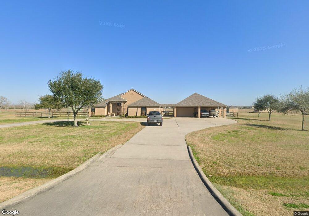 205 Bayou End Cir, Alvin, TX 77511 - photo 1