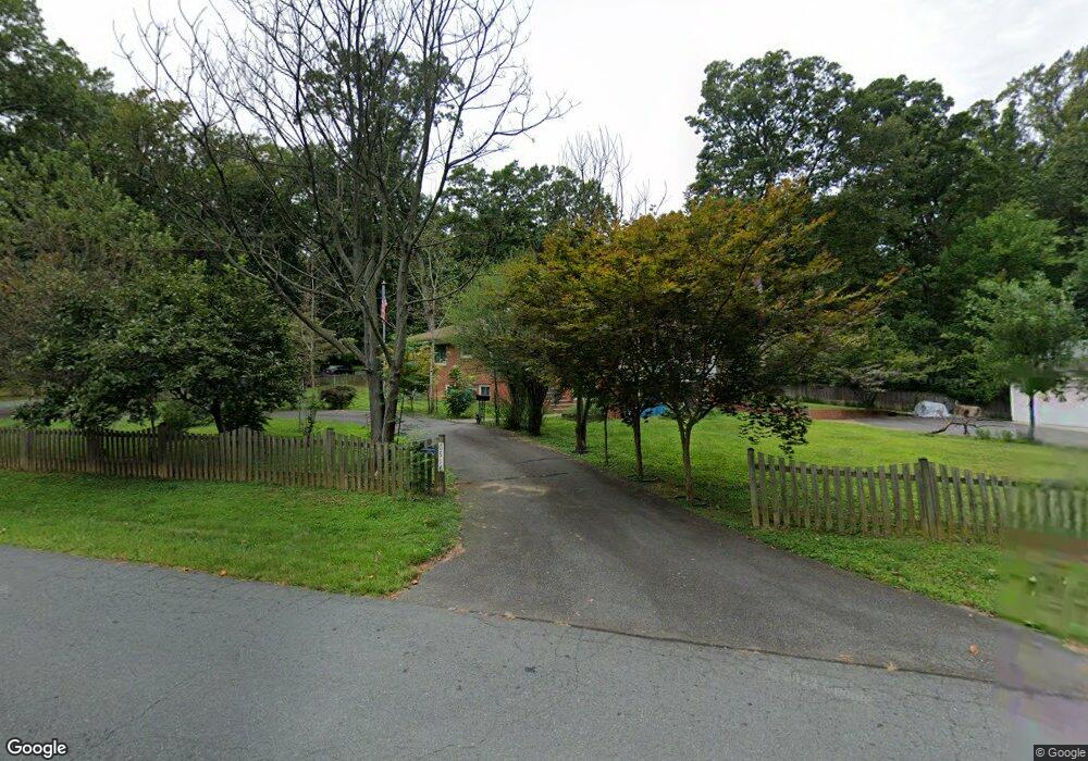 3516 Kirkwood Dr, Fairfax, VA 22031 - photo 1