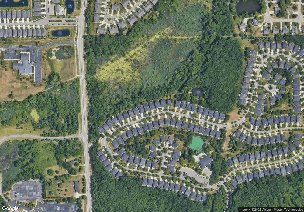 4024 Hillsdale Dr unit 241, Auburn Hills, MI 48326 - photo 1