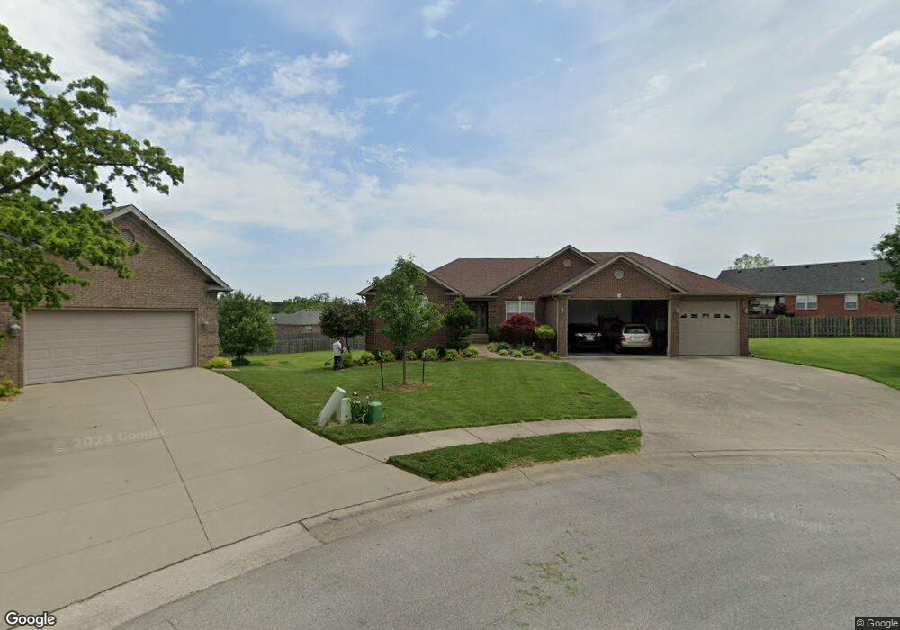 3818 Laurens Cir, New Albany, IN 47150 - photo 1