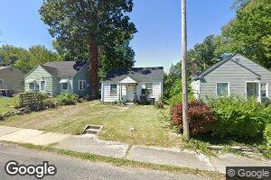 2222 Shadybrook Dr, Fort Wayne, IN 46803