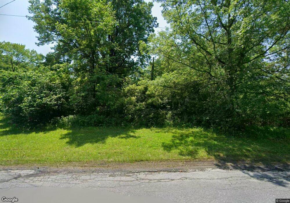 2659 Beacon Rd, Bath, PA 18014 - photo 1