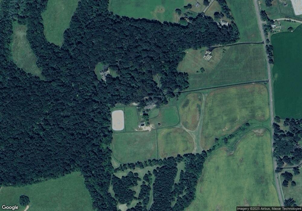 19383 Silcott Springs Rd, Purcellville, VA 20132 - photo 1