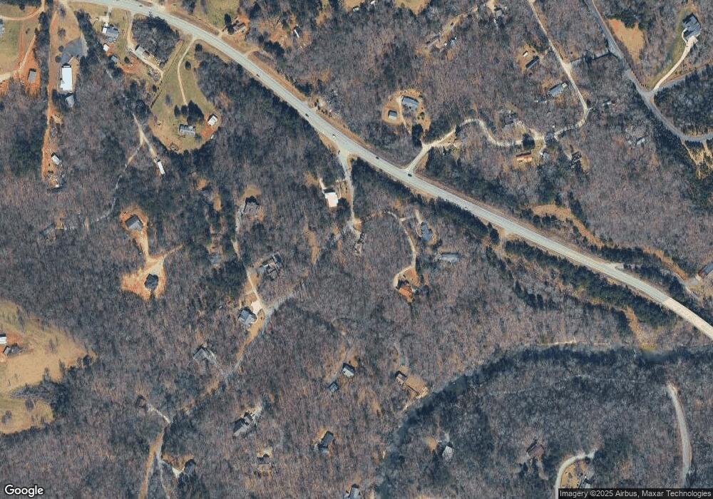 112 N Falling Waters Dr, Demorest, GA 30535 - photo 1