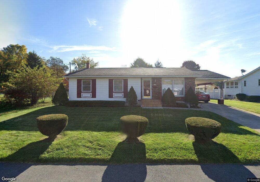 111 El Dr, Taylor, PA 18517 - photo 1