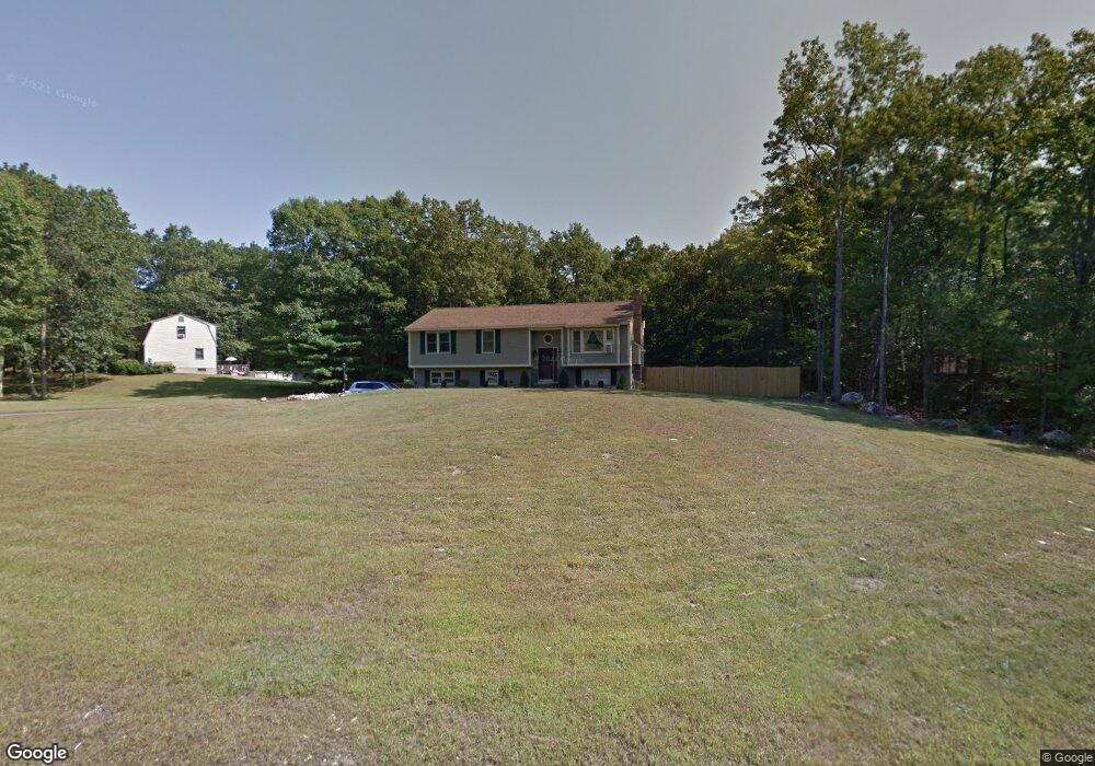 4 Matthew Dr, Londonderry, NH 03053 - photo 1