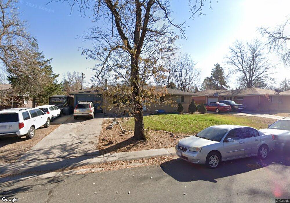 552 Lima St, Aurora, CO 80010 - photo 1