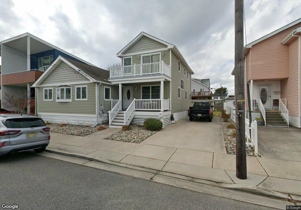 324 W Cresse Ave, Wildwood, NJ 08260 - photo 1