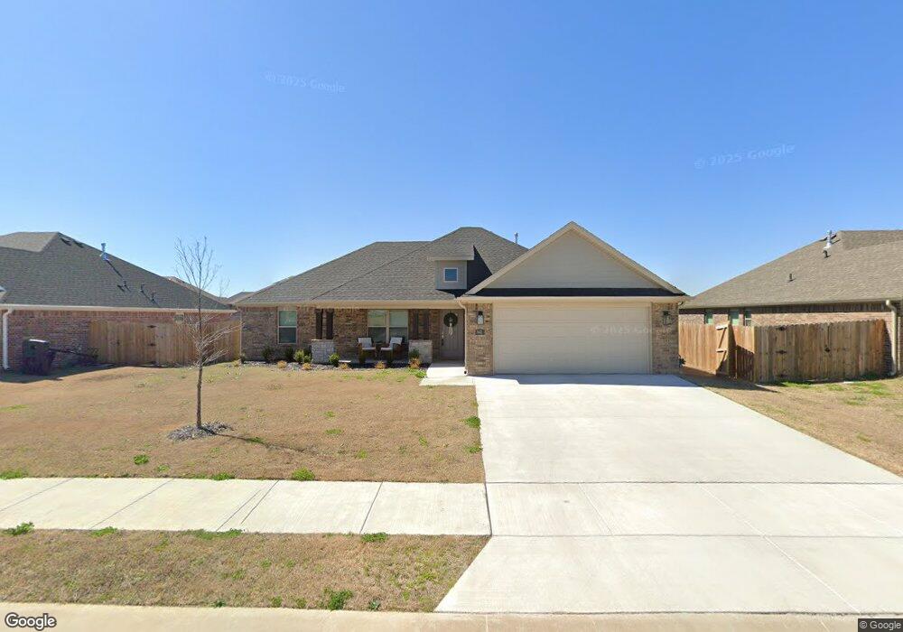 941 Silver Birch St, Tontitown, AR 72762 - photo 1