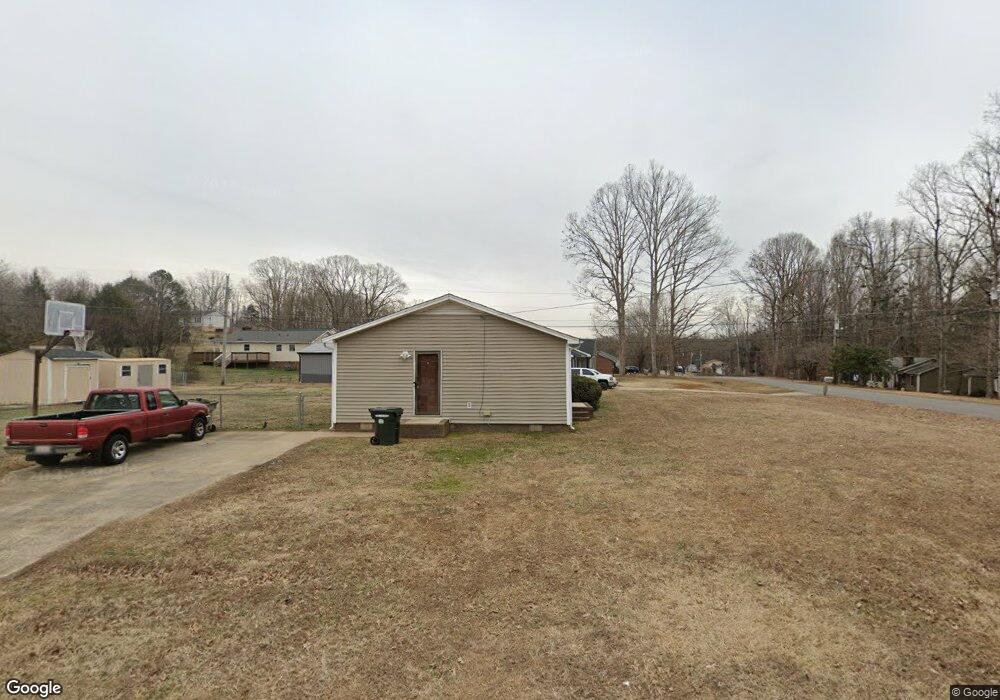 4622 Greenwood Dr, Gastonia, NC 28052 - photo 1