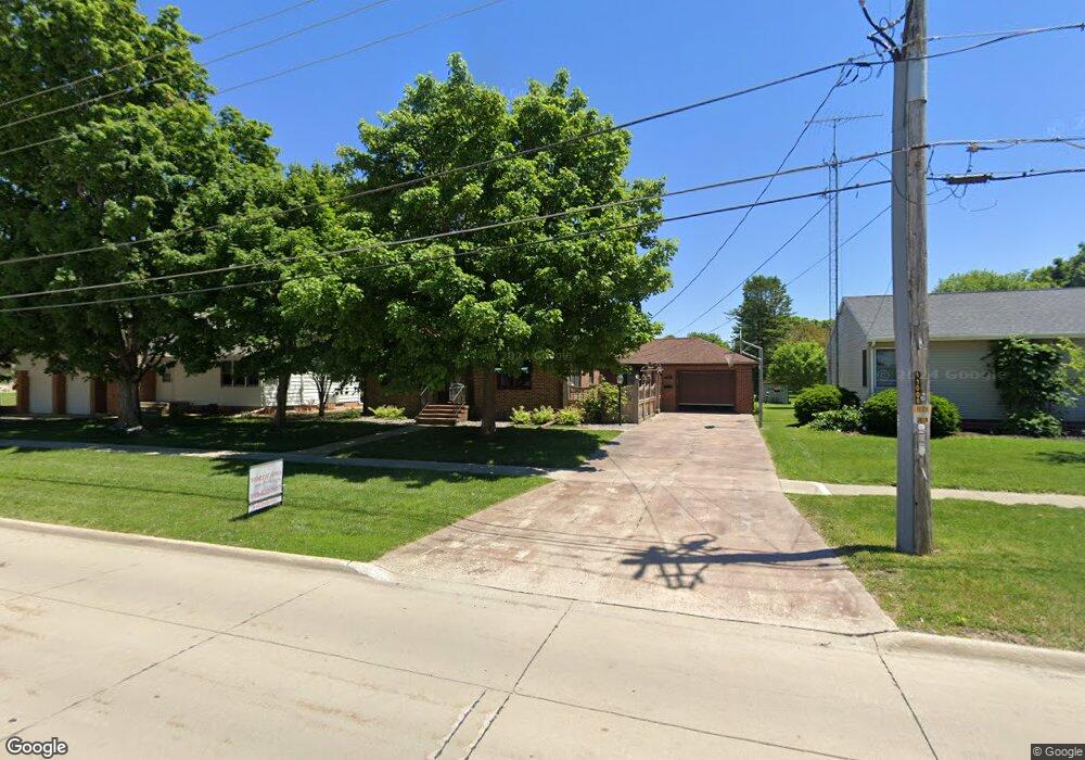 519 6th St NE, Clarion, IA 50525 - photo 1