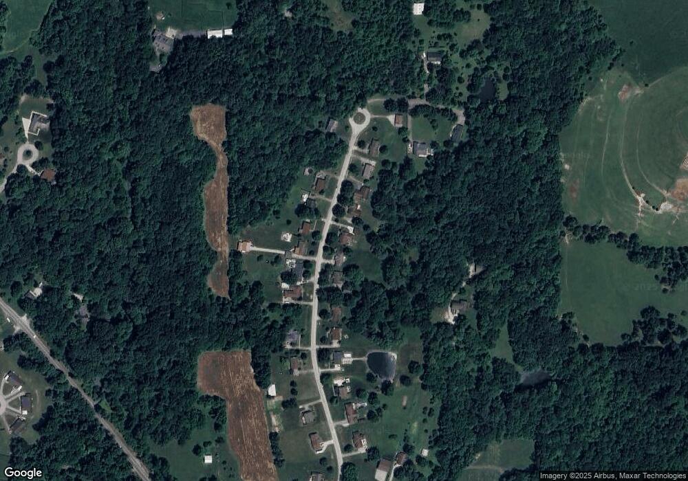 5518 Briarhill Dr, Floyds Knobs, IN 47119 - photo 1