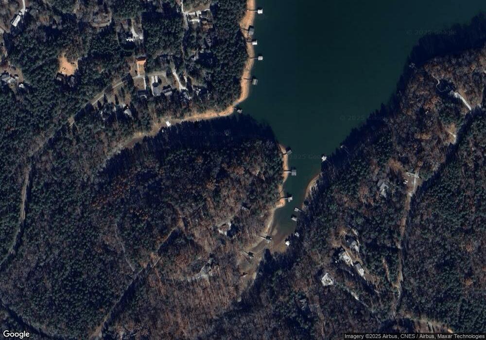 240 Waters Edge Ct, Martin, GA 30557 - photo 1