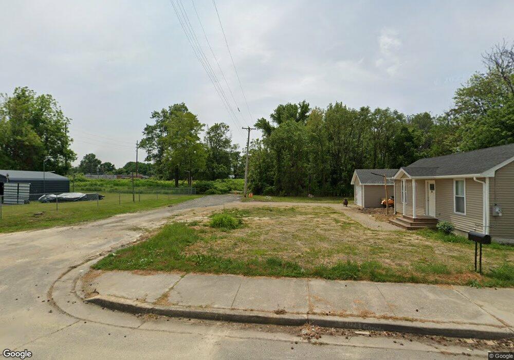 84 Willis St, Penns Grove, NJ 08069 - photo 1