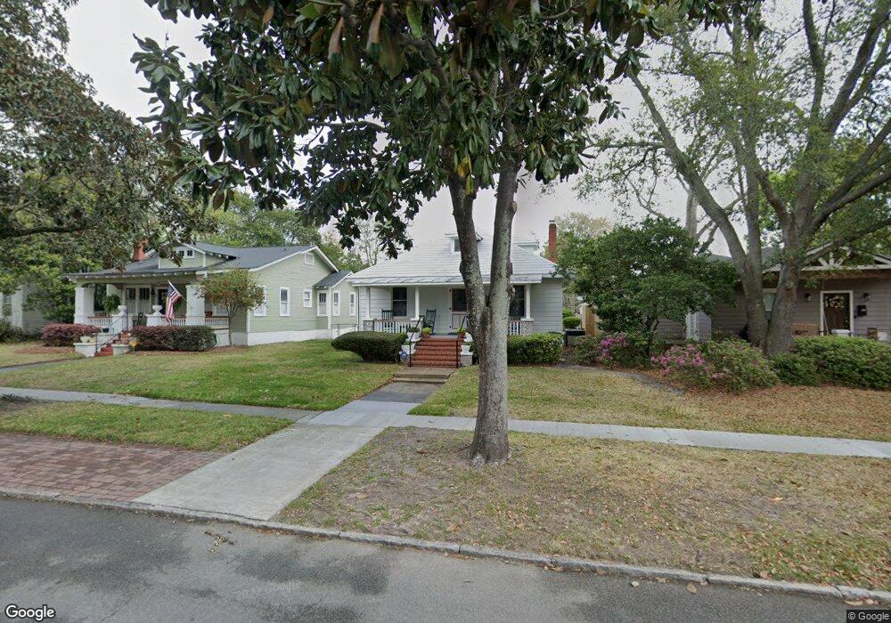 136 E 55th St, Savannah, GA 31405 - photo 1