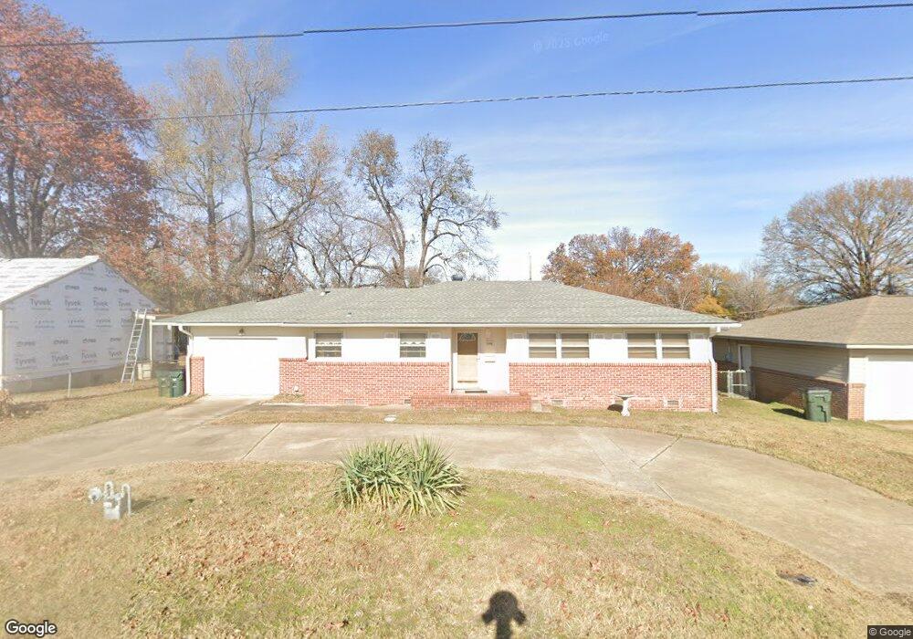 509 E 20th St, Okmulgee, OK 74447 - photo 1