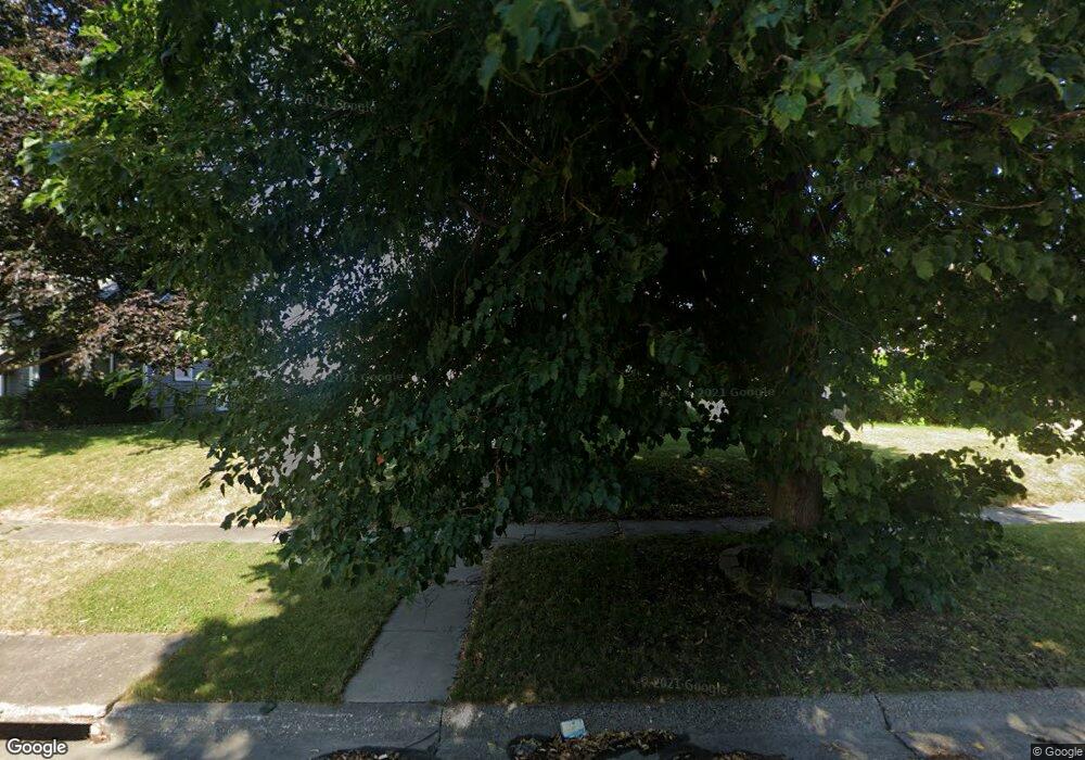 2123 Lillie Ave, Davenport, IA 52804 - photo 1