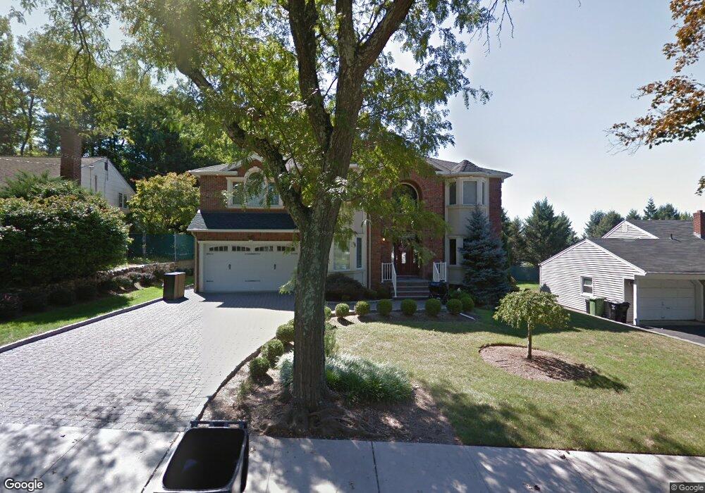 50 Hemlock Dr, Paramus, NJ 07652 - photo 1