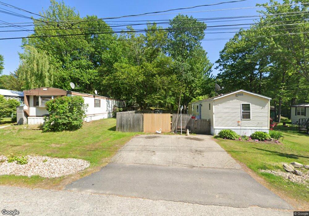 21 Royalcrest, Rochester, NH 03867 - photo 1