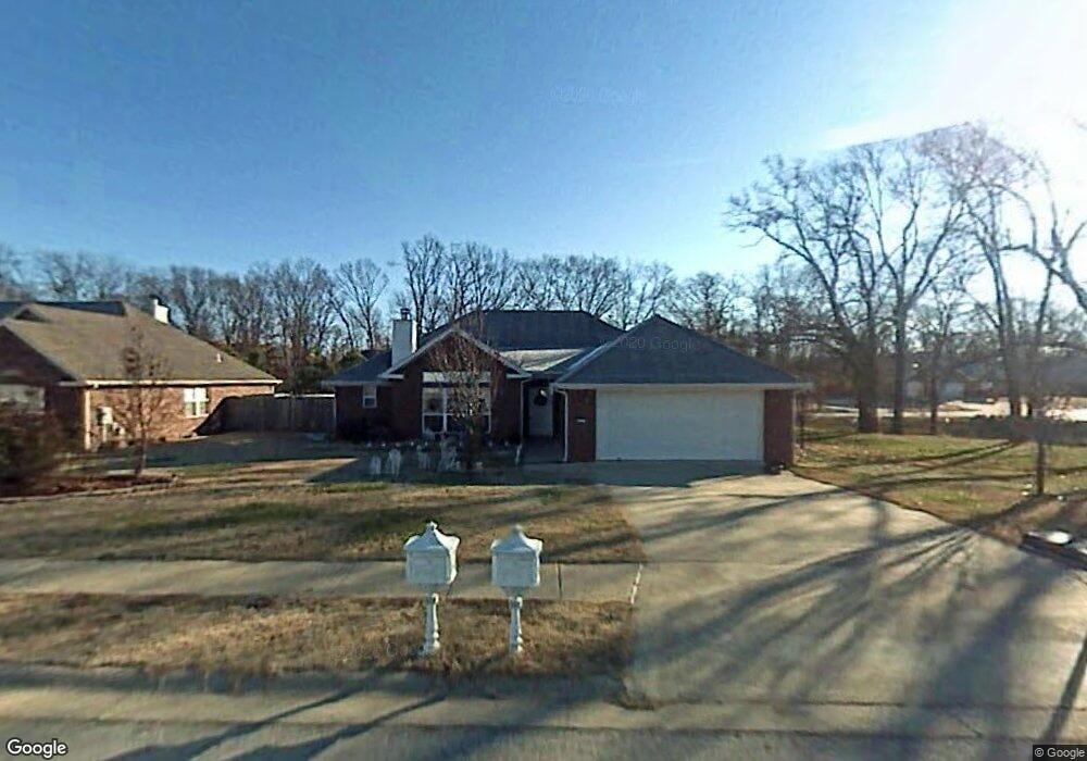 601 SW Maidstone Ave, Bentonville, AR 72712 - photo 1