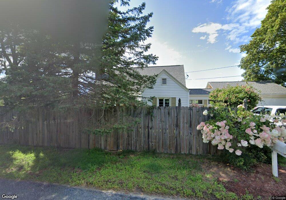 224 W Wrentham Rd, Cumberland, RI 02864 - photo 1